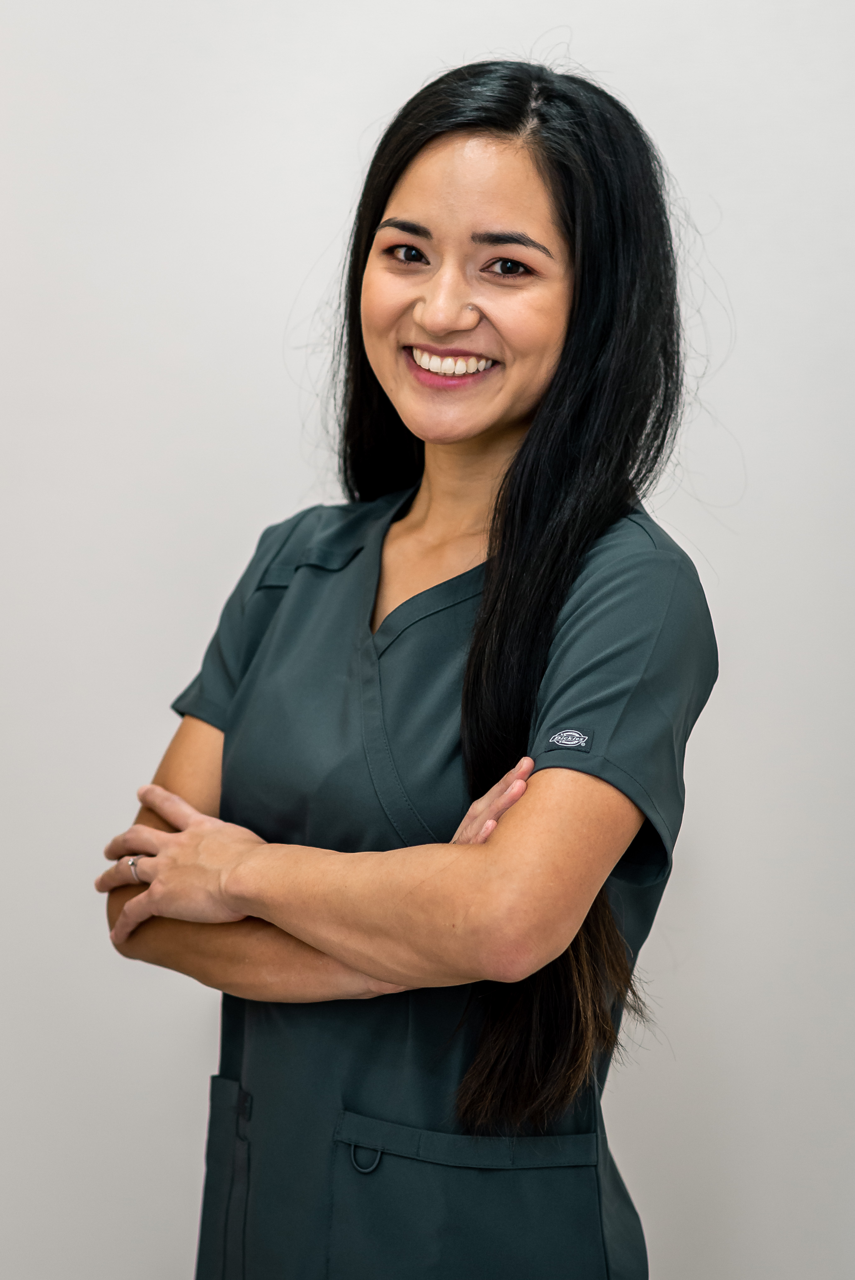Dr. Le Thien Dóra