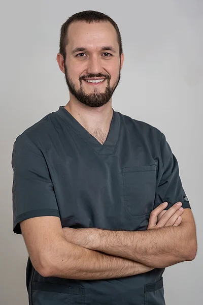 Dr. Benda Ferenc – fogorvos